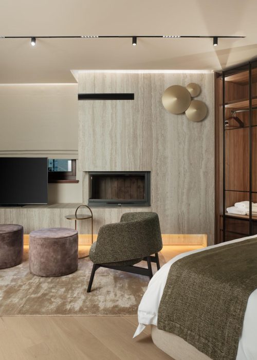 alesskikinas.com-room8-2